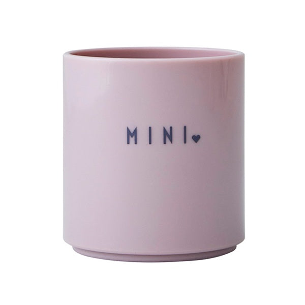 Lavender mini Favourite cup tritan fra Design Letters til børn - Lillepip.dk