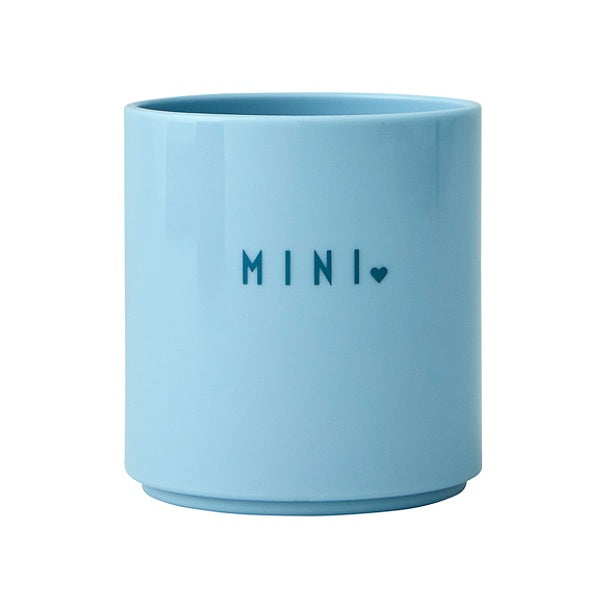 Light blue mini Favourite cup tritan fra Design Letters til børn - Lillepip.dk