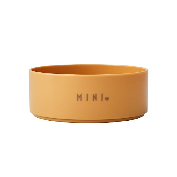 Mustard Mini favourite bowl tritan fra Design Letters til børn - Lillepip.dk